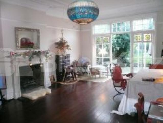 			AMAZING HOUSE!!!, 2 Bedroom, 1 bath, 1 reception Flat			 Crouch Hill, CROUCH END N8